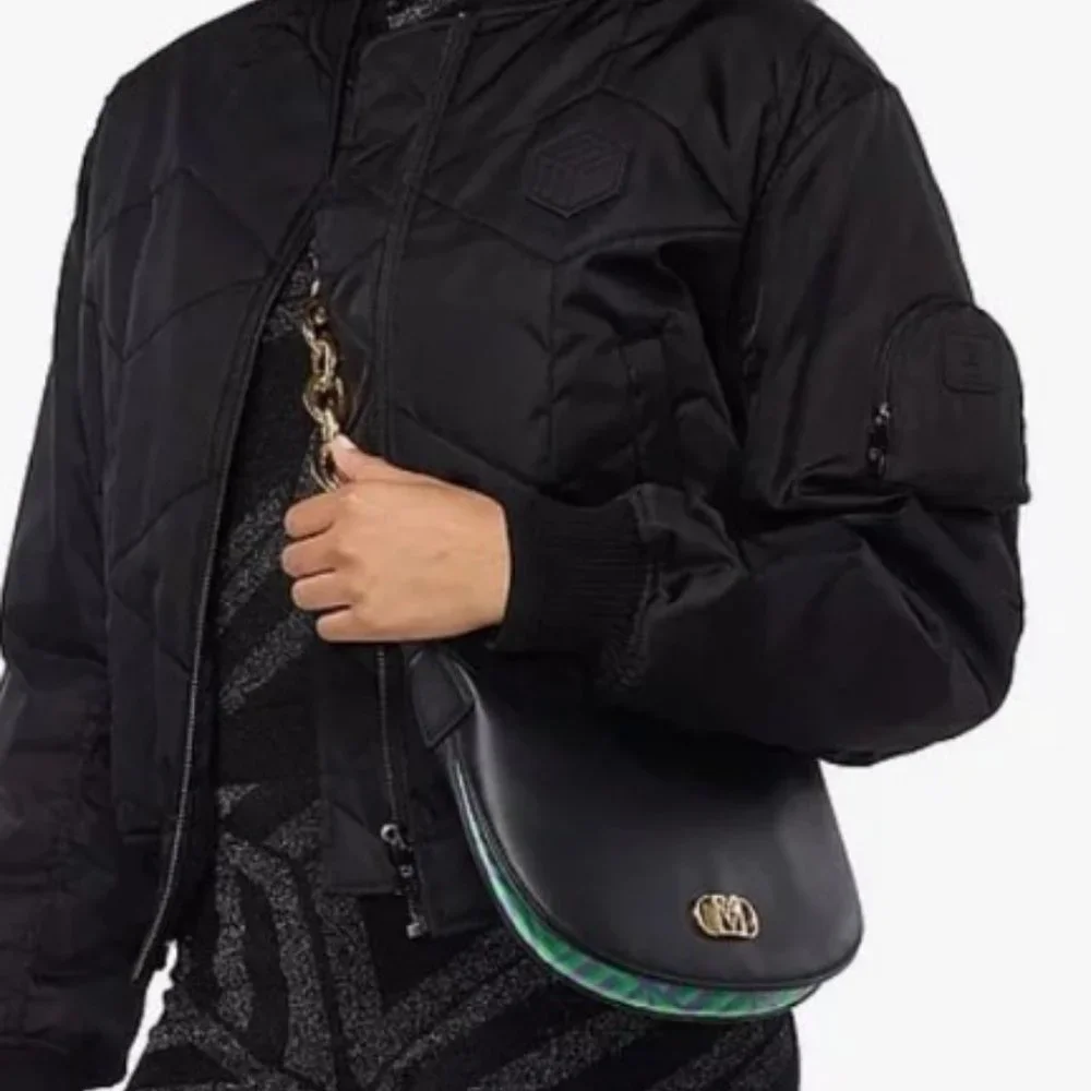 MCM Mode Travia Crescent Hobo Nappa Leather NEW BLACK, sold out everywhere - Picture 3 of 7